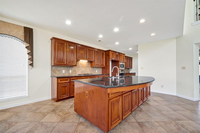 9211 Cold Hollow Lane, Missouri City, TX 77459