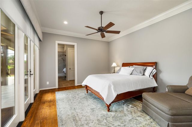 1123 Du Barry Lane, Houston, TX 77018