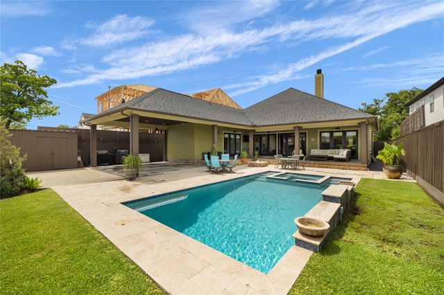 1123 Du Barry Lane, Houston, TX 77018