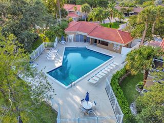 7887 NW 7th Ct 405-3, Plantation, FL 33324