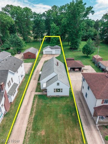 5203 Snow Road, Parma, OH 44134