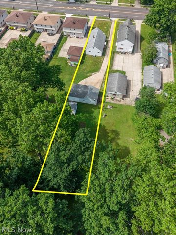 5203 Snow Road, Parma, OH 44134
