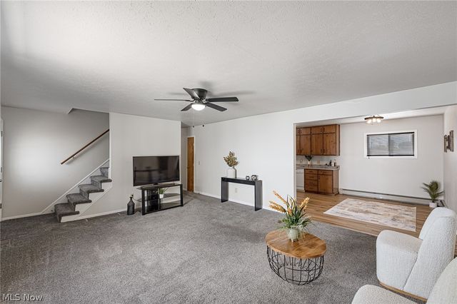 5203 Snow Road, Parma, OH 44134