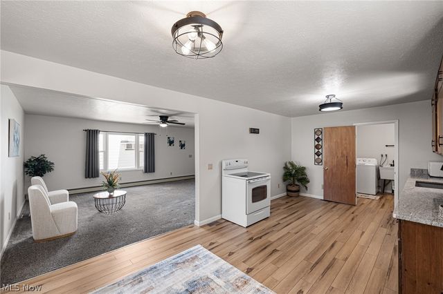 5203 Snow Road, Parma, OH 44134