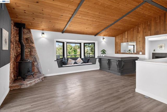 3280 Ohlone Way, Hayward, CA 94541