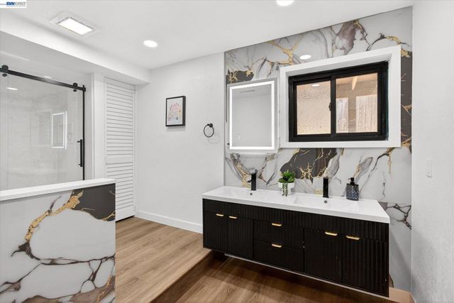 3280 Ohlone Way, Hayward, CA 94541