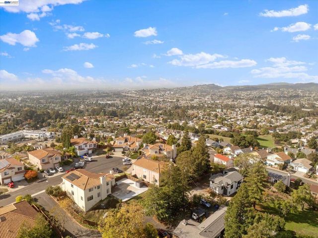 3280 Ohlone Way, Hayward, CA 94541