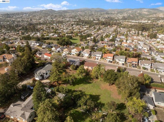 3280 Ohlone Way, Hayward, CA 94541