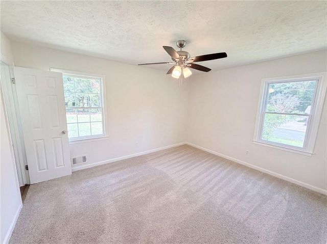 467 Oak Way, Lawrenceville, GA 30046