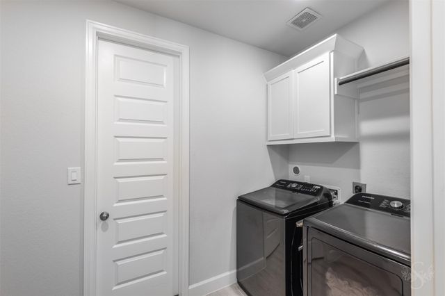 5722 Logan Ridge Lane, Fulshear, TX 77441