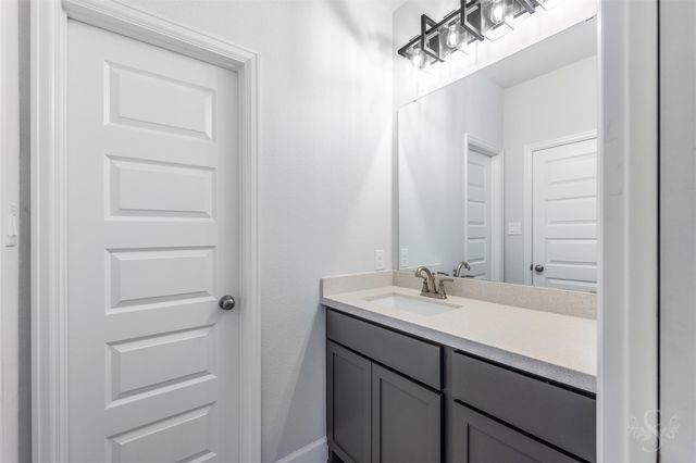 5722 Logan Ridge Lane, Fulshear, TX 77441