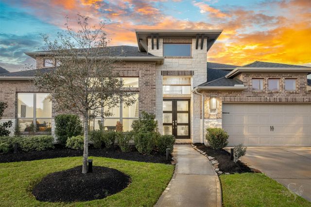 5722 Logan Ridge Lane, Fulshear, TX 77441