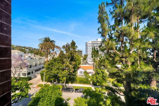 1033 Carol Drive 305, West Hollywood, CA 90069