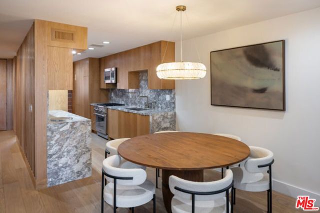 1033 Carol Drive 305, West Hollywood, CA 90069