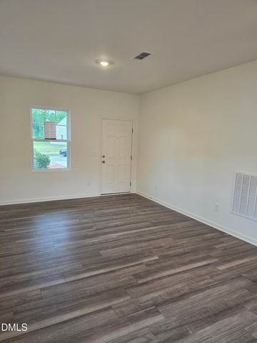661 Essex Road, Nashville, NC 27856