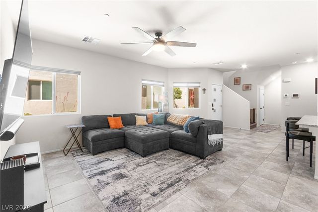 7489 Onyx Star Street, North Las Vegas, NV 89084