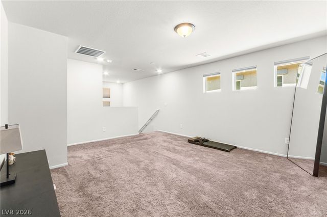 7489 Onyx Star Street, North Las Vegas, NV 89084