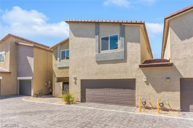 7489 Onyx Star Street, North Las Vegas, NV 89084