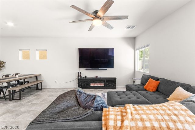 7489 Onyx Star Street, North Las Vegas, NV 89084