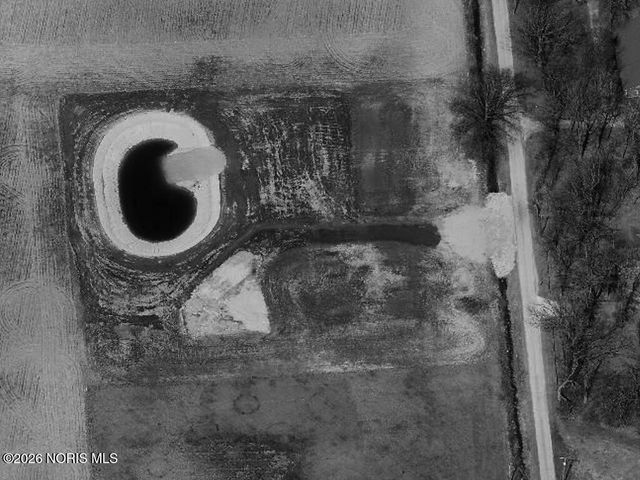 17345 Reams Road, Bowling Green, OH 43402