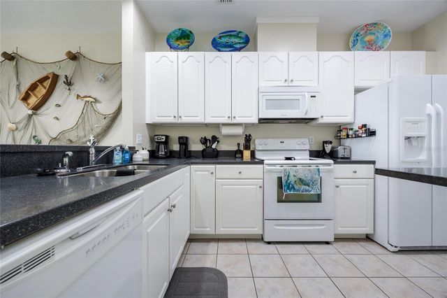 54 SE SE 910 AVENUE 210, Suwannee, FL 32692