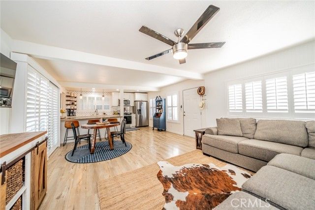 989 3rd, Norco, CA 92860