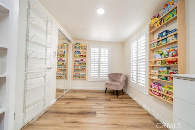 989 3rd, Norco, CA 92860