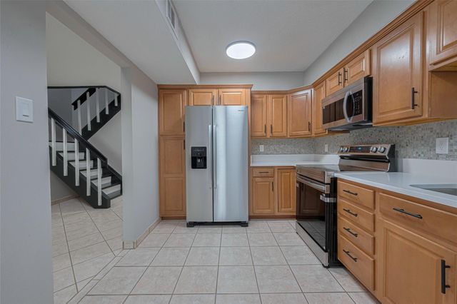 3224 Windchase Boulevard 495, Houston, TX 77082