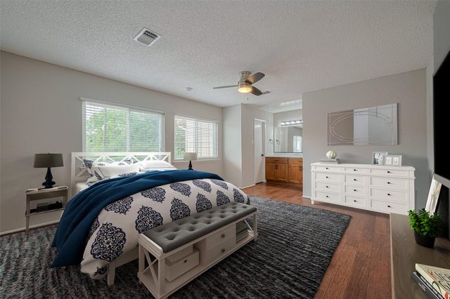 3224 Windchase Boulevard 495, Houston, TX 77082