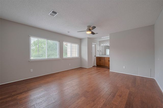 3224 Windchase Boulevard 495, Houston, TX 77082