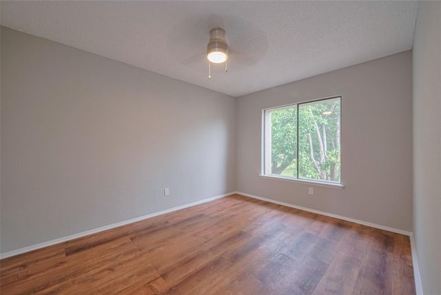 3224 Windchase Boulevard 495, Houston, TX 77082