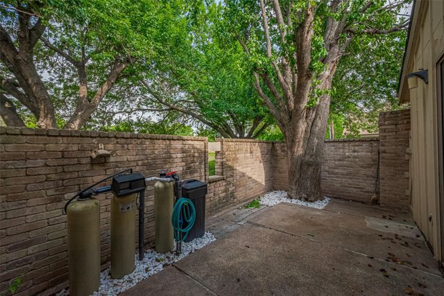 3224 Windchase Boulevard 495, Houston, TX 77082