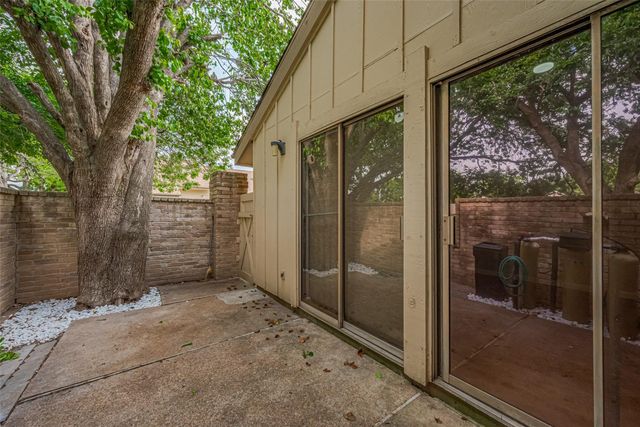 3224 Windchase Boulevard 495, Houston, TX 77082