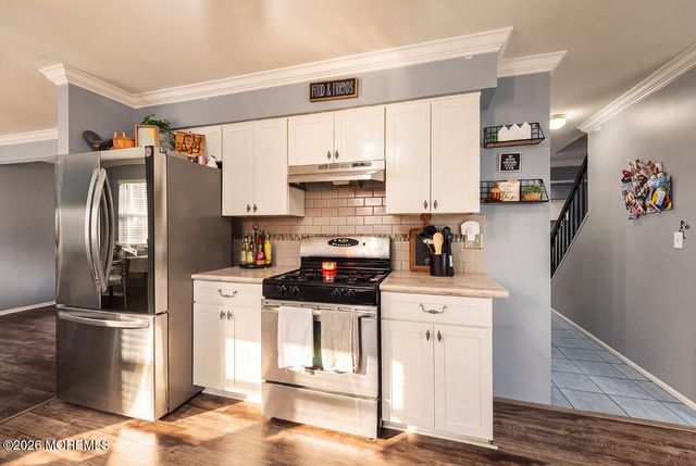 1 Mirta Court, Jackson, NJ 08527