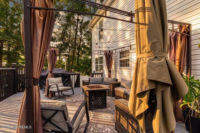1 Mirta Court, Jackson, NJ 08527