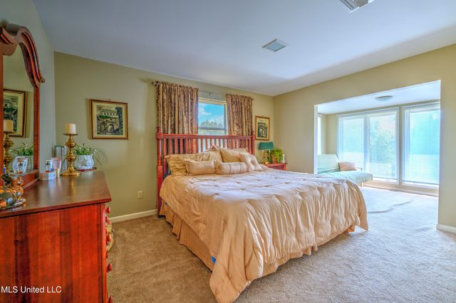 39 Harrison Road, Bay Saint Louis, MS 39520