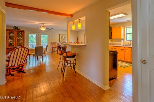 39 Harrison Road, Bay Saint Louis, MS 39520