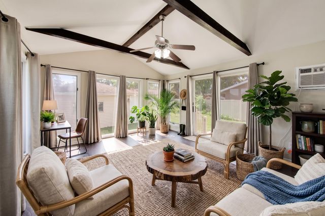 1838 Bluebird Lane, Munster, IN 46321