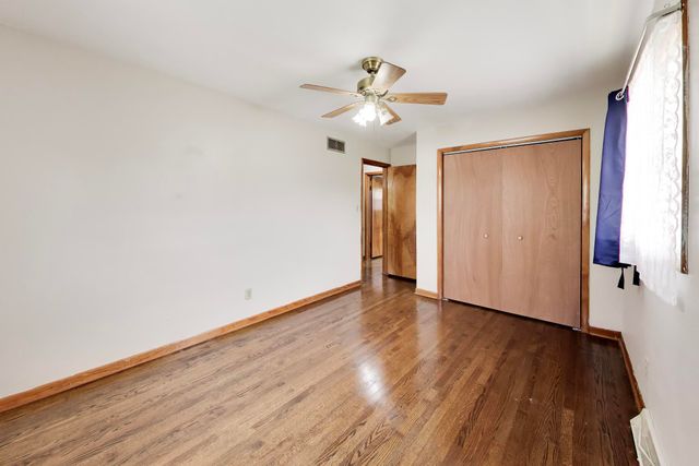 1838 Bluebird Lane, Munster, IN 46321