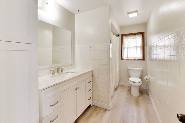 1838 Bluebird Lane, Munster, IN 46321