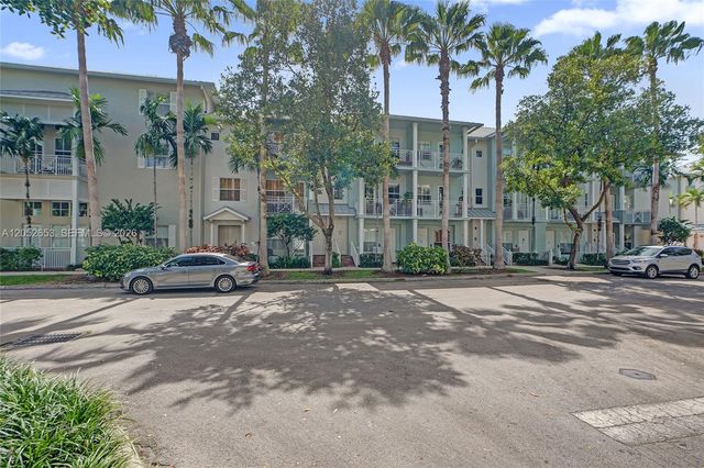 417 SW 13th Terrace 417, Fort Lauderdale, FL 33312