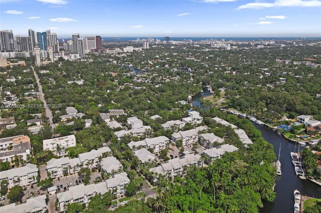 417 SW 13th Terrace 417, Fort Lauderdale, FL 33312