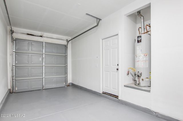 8296 W Razorbill Drive, Tucson, AZ 85757