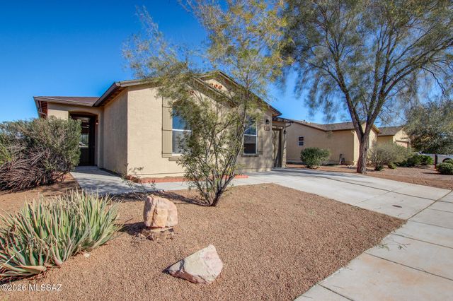 8296 W Razorbill Drive, Tucson, AZ 85757