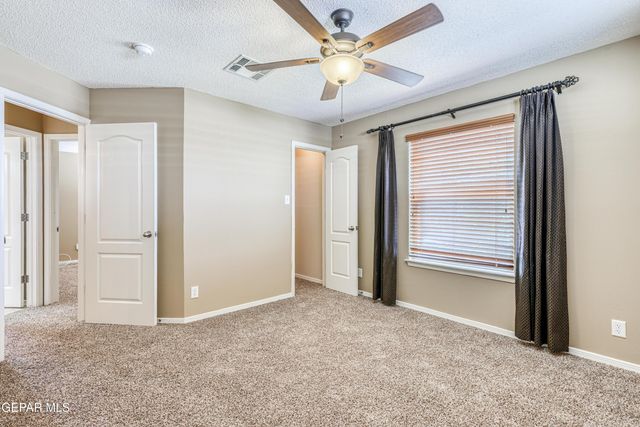 11260 BLUE BARREL Street, El Paso, TX 79934