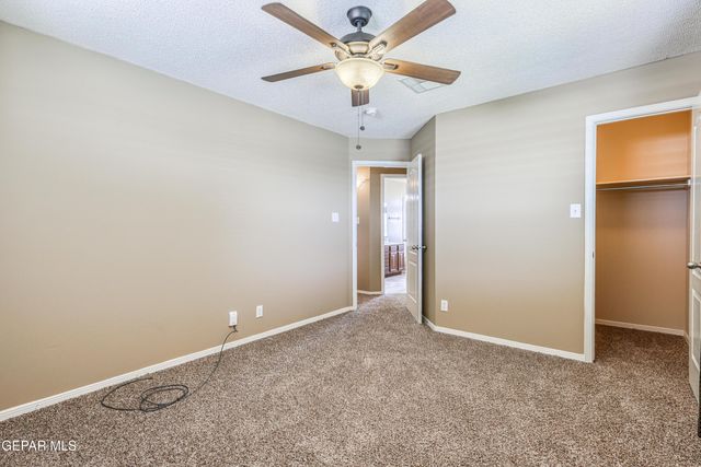11260 BLUE BARREL Street, El Paso, TX 79934