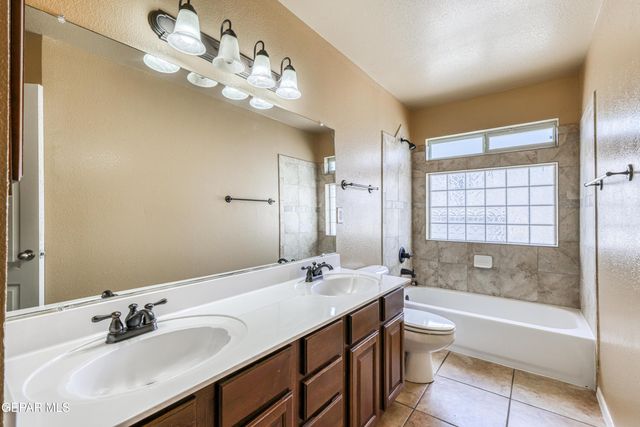 11260 BLUE BARREL Street, El Paso, TX 79934