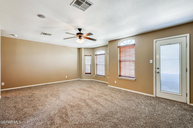11260 BLUE BARREL Street, El Paso, TX 79934