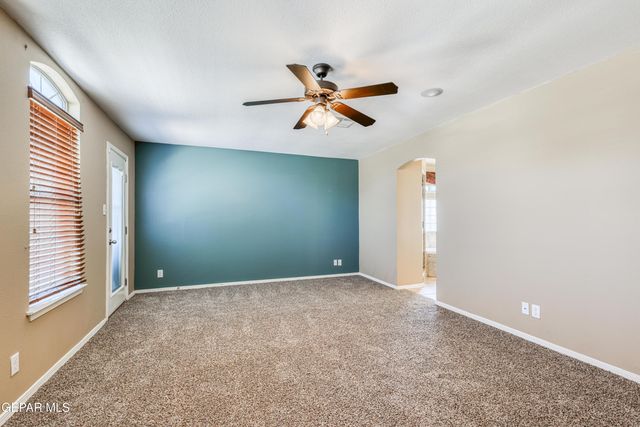 11260 BLUE BARREL Street, El Paso, TX 79934