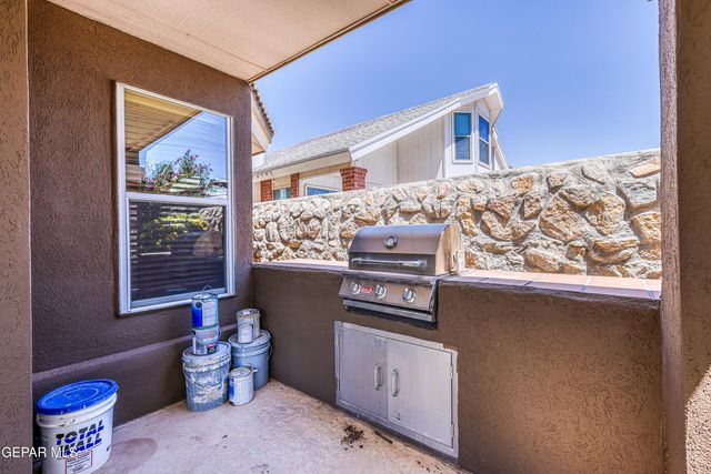11260 BLUE BARREL Street, El Paso, TX 79934